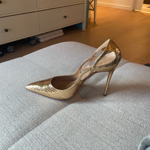 Aquazzura Gold Metallic Heels with braided detail - Picture 14 of 16